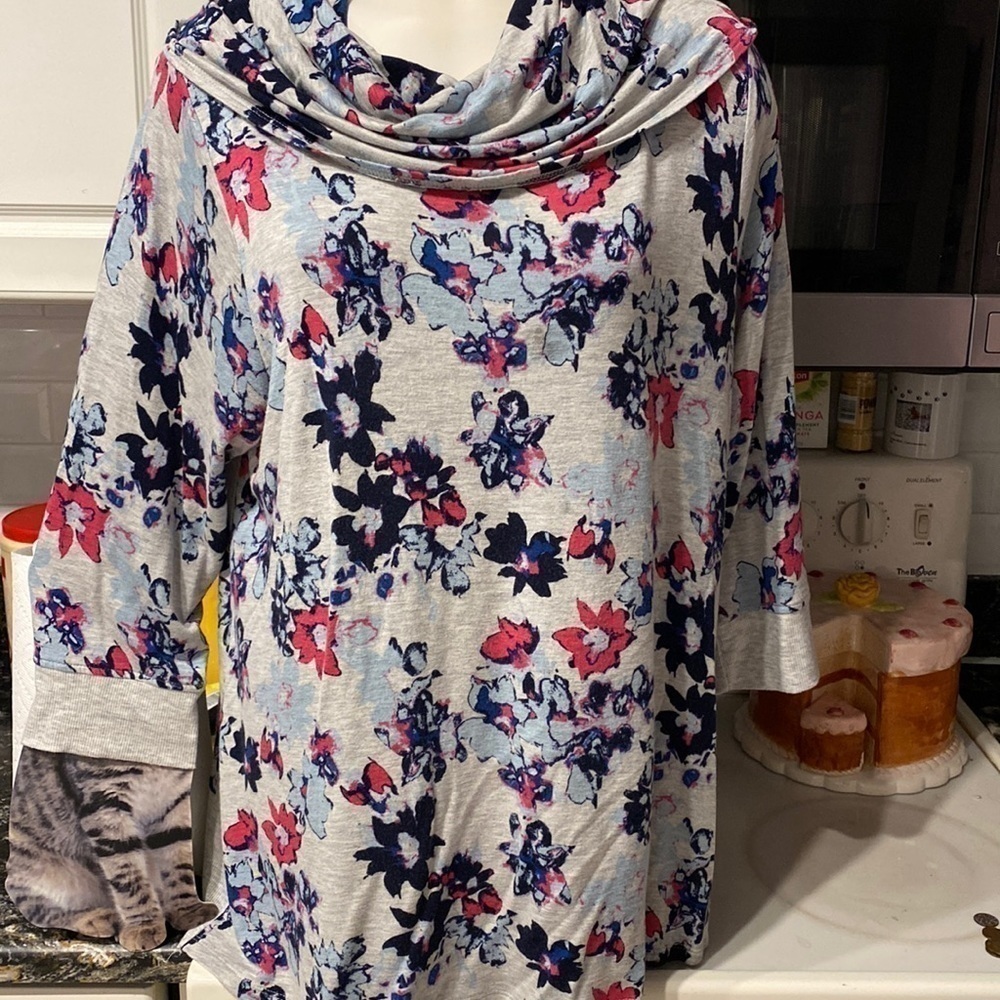 L Westbound casual stretch 3/4 sleeve waterfall neckline plus size top 2x